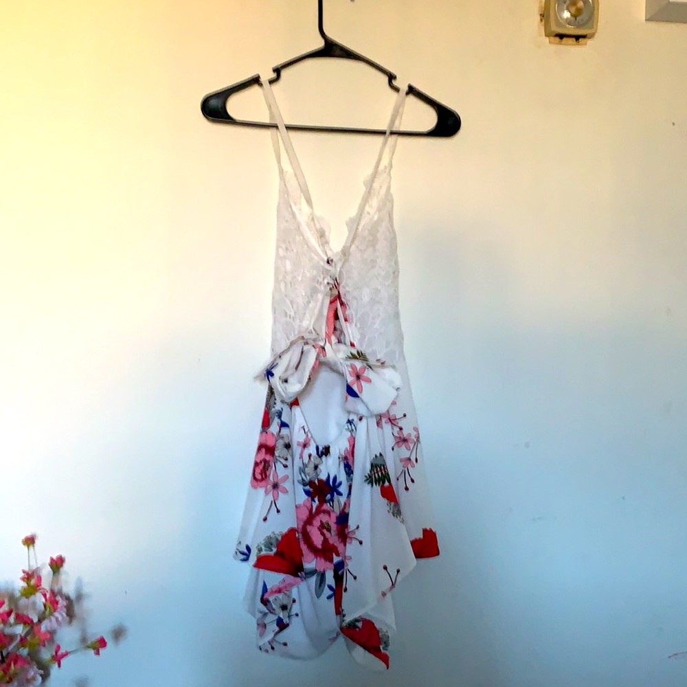 Romper - Picture 2 of 2